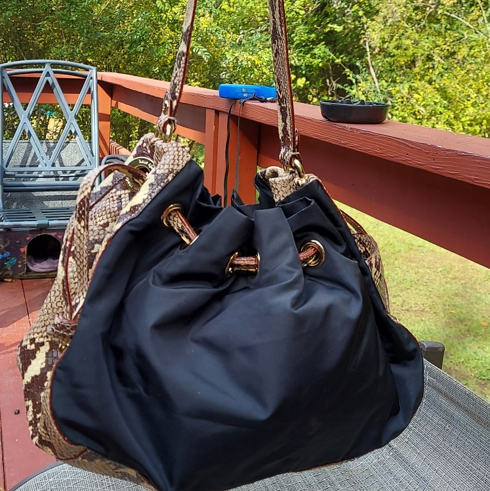 Kate Spade black lizard tie shoulder slouch bag